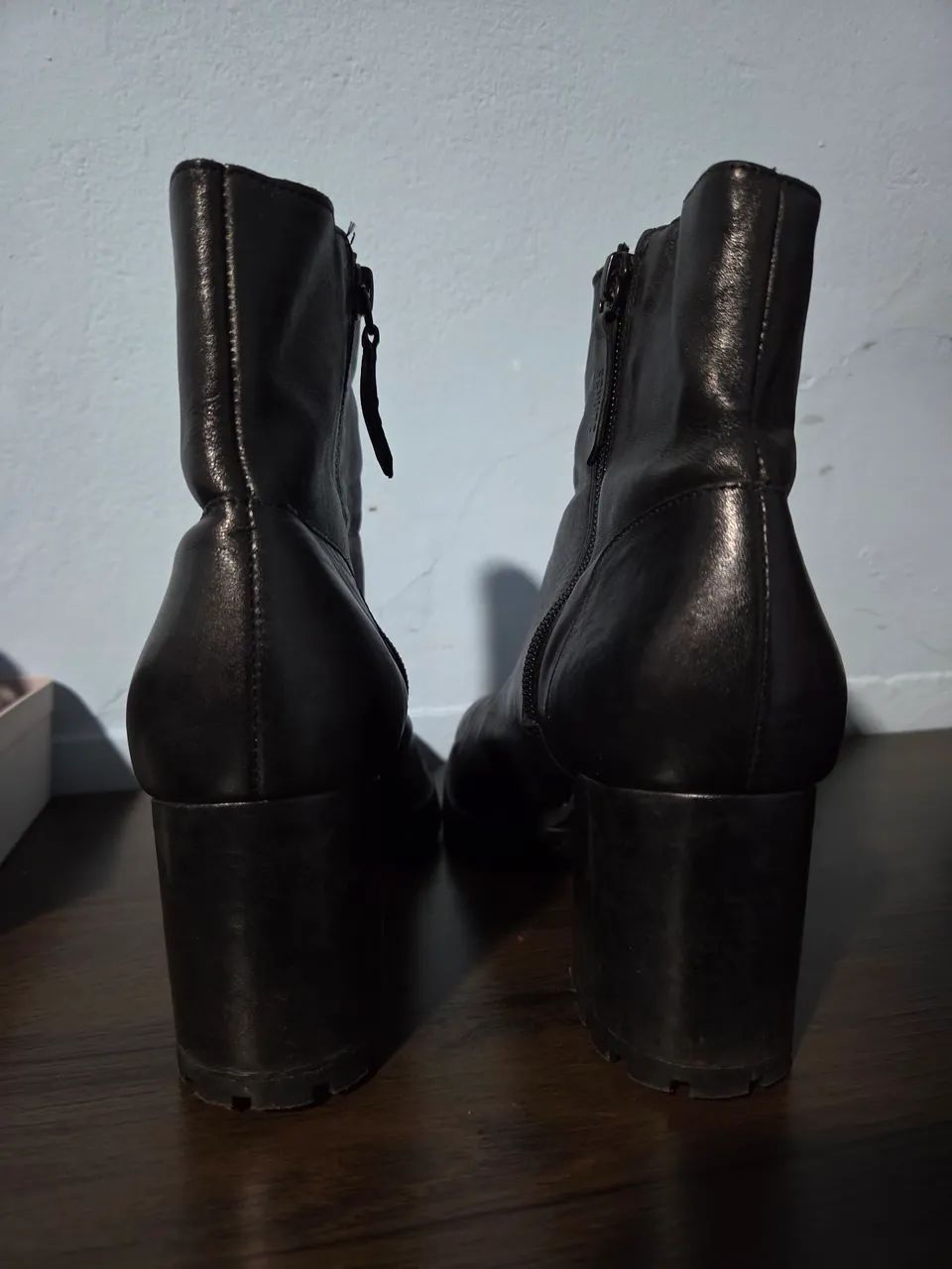 BOTA TRATORADA BOLD SCHUTZ  - Foto 2