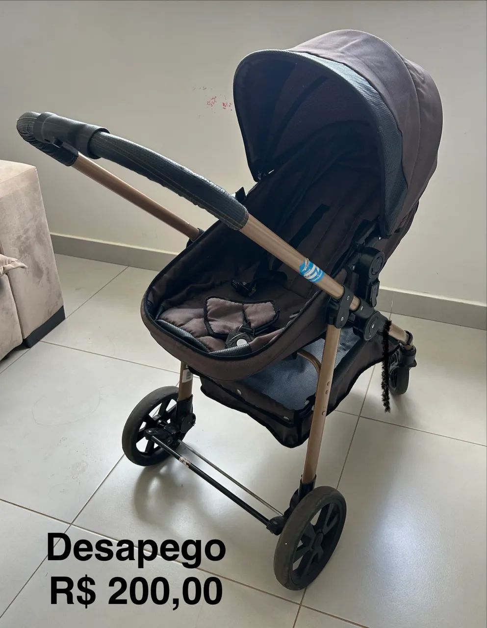 Carrinho de bebê + bebê conforto com a base - Foto 3