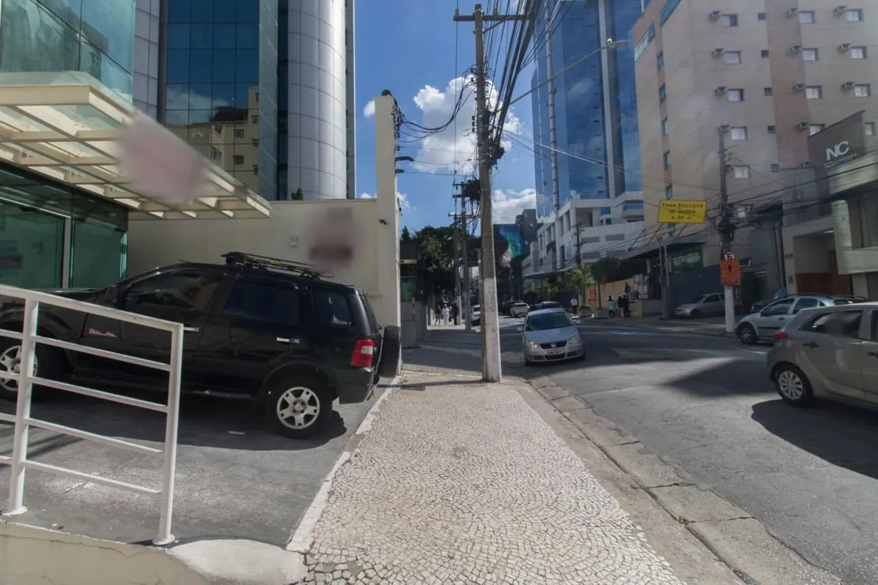 Prédio comercial na Rua Conselheiro Saraiva, 328  877 m² - Foto 2