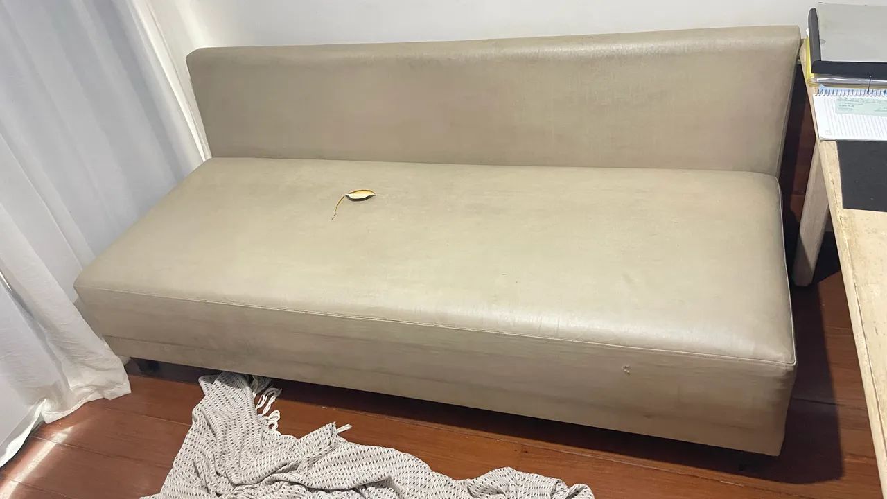 SOFÁ EM COURINO  - Foto 2