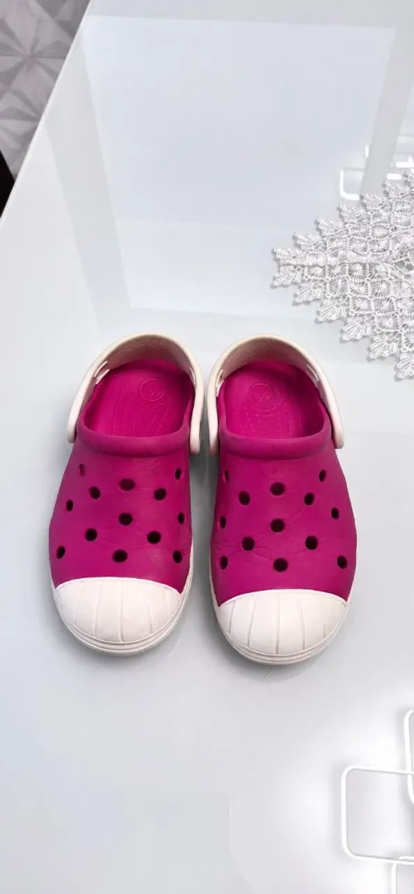 Crocs