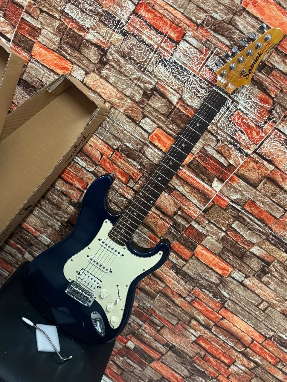 Vendo Guitarra super Nova  - Foto 3
