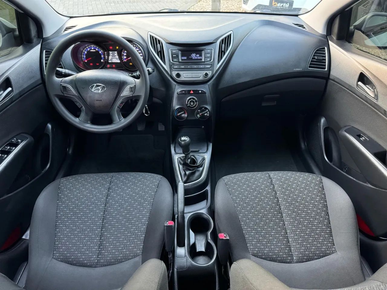 Hyundai HB20 Comf./c.plus/c.style 1.0 Flex 12V 2016 - Foto 5