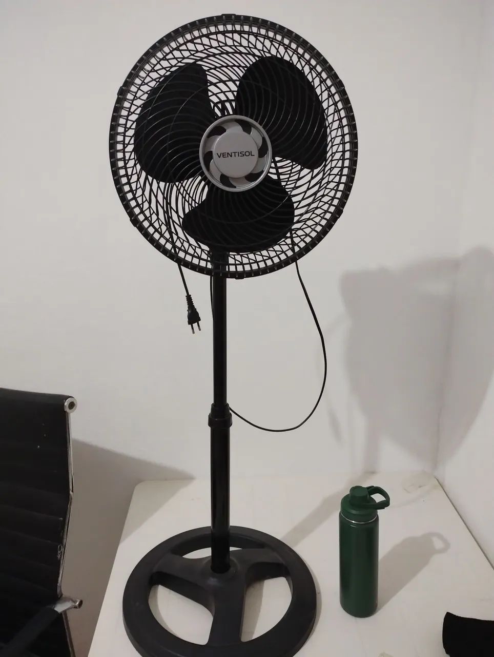 Ventilador Ventisol 30cm com defeito  - Foto 2