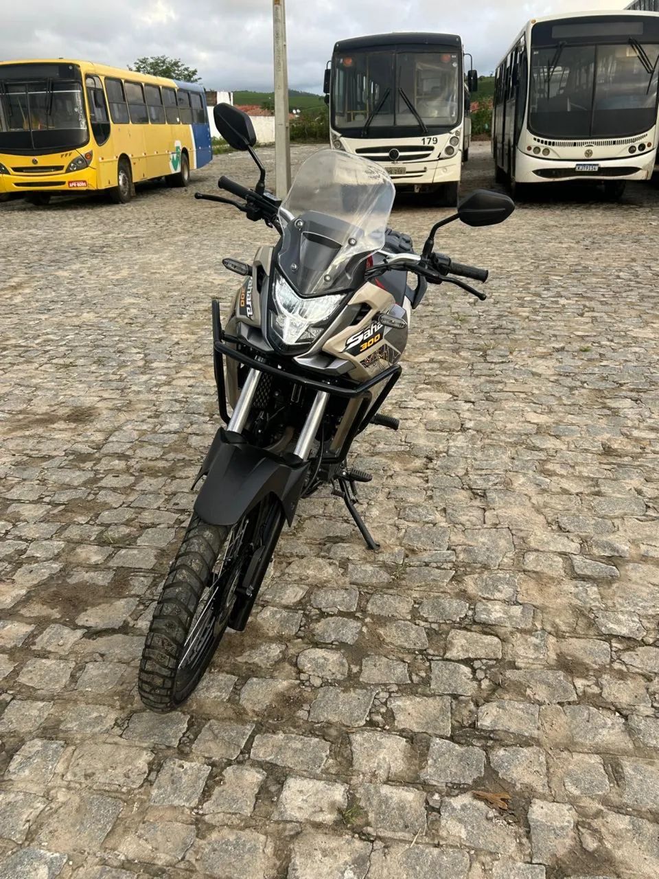 Sahara 300 ADV - Foto 3