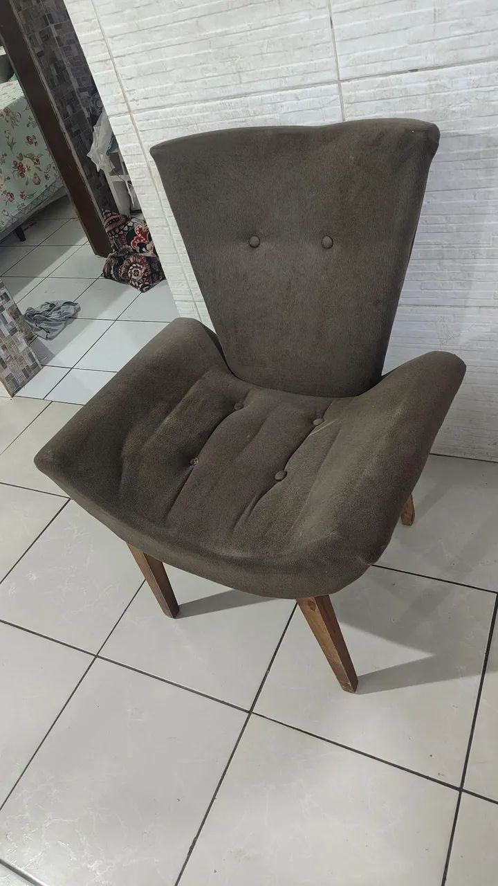 Poltrona semi nova conservada  - Foto 4