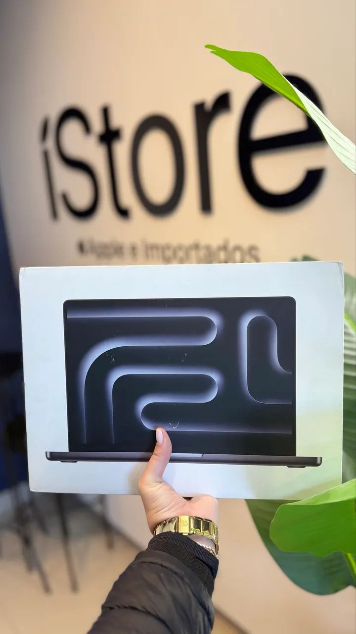 MACBOOK PRO 14? Chip M5 16RAM 512GB  - Foto 2