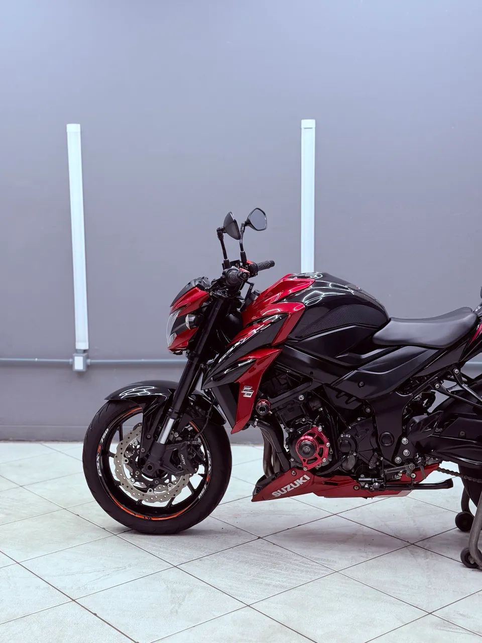 st50 国内
フレーム足回り Suzuki 750 2020 - 1496325579 | OLX