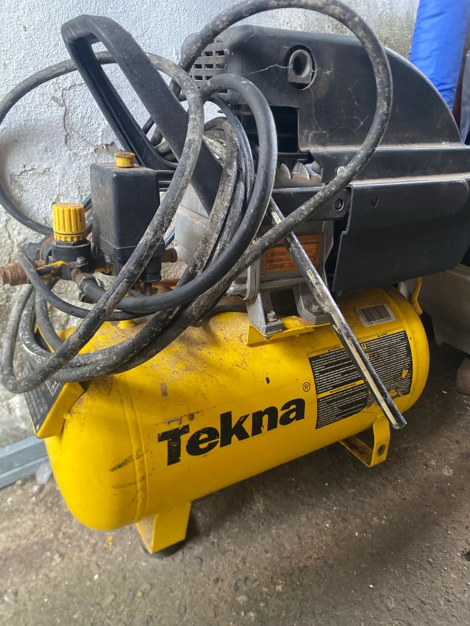 Compressor de ar portátil marca Tekna  - Foto 3