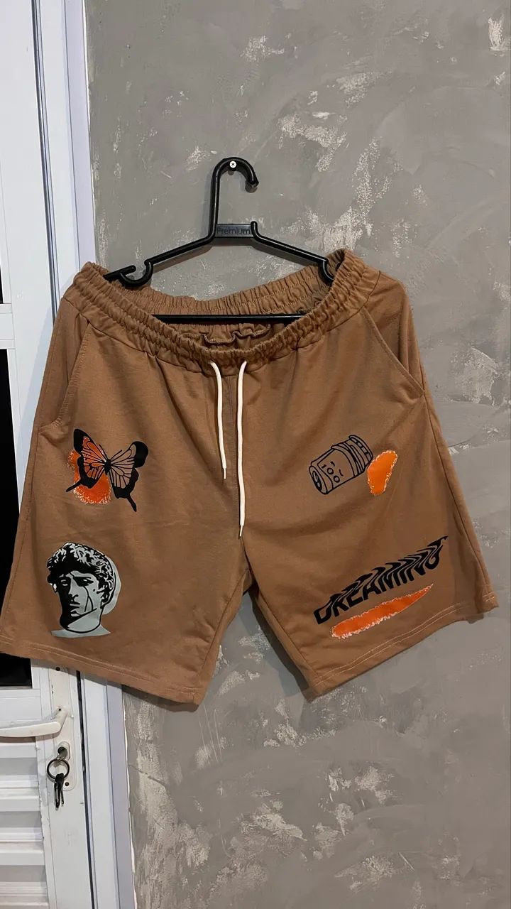 short de moletom marrom