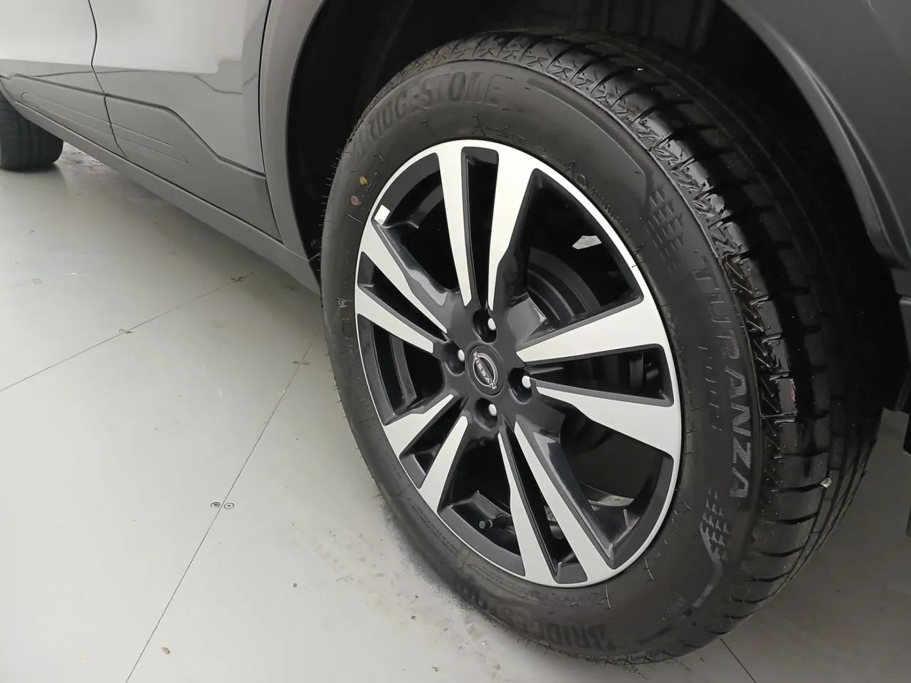 Nissan Kicks Sense 1.6 16V Flex Aut., foto 12 de 18