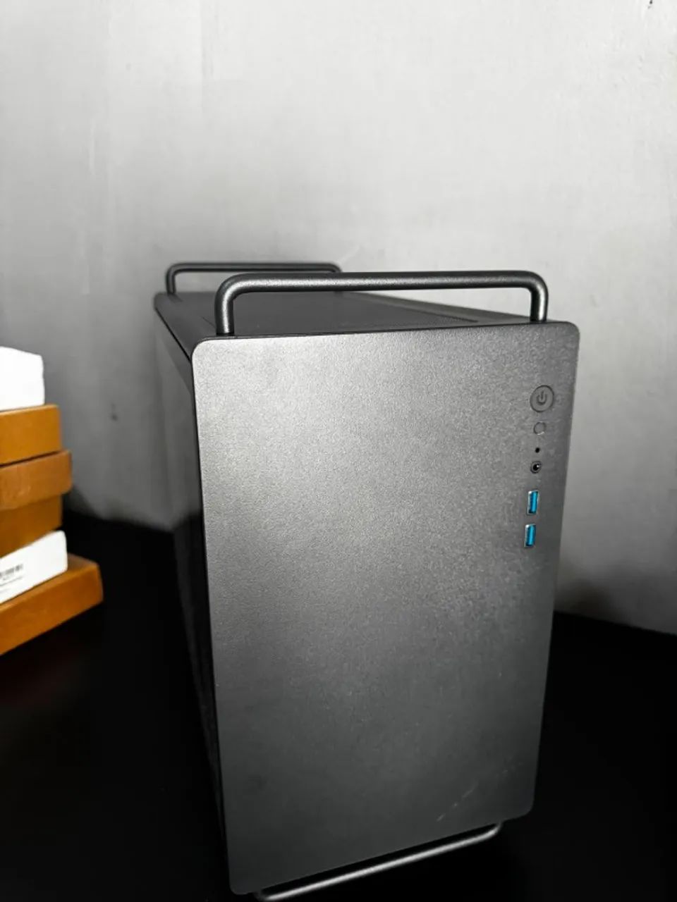 Gabinete Gamer TINY PRO  - Foto 2