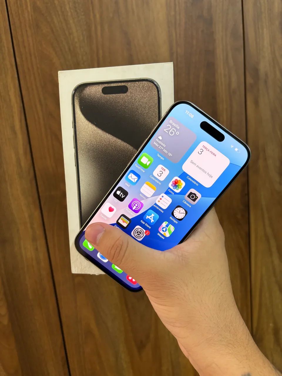 iPhone 15 pro com garantia / entrego na sua casa 
