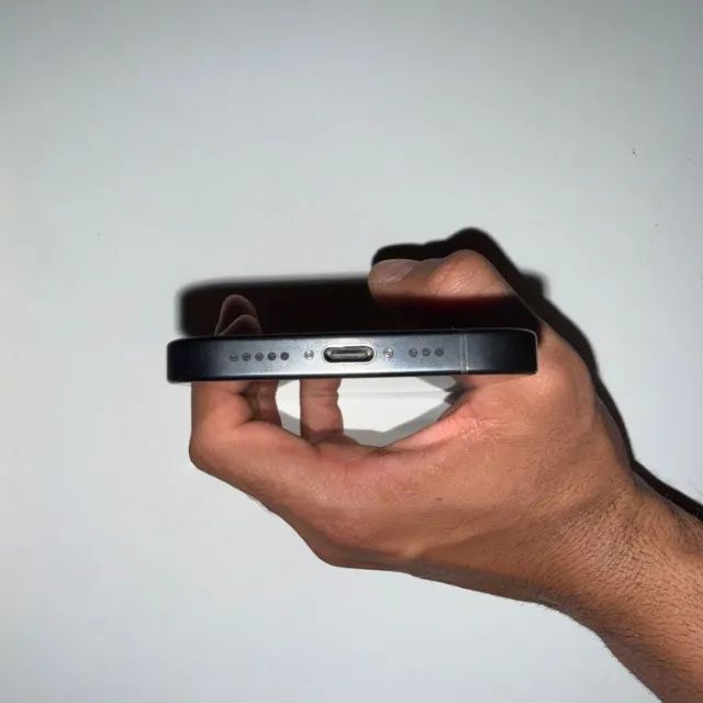 Iphone 15 pro 128gb saúde 100% excelente estado - Foto 5