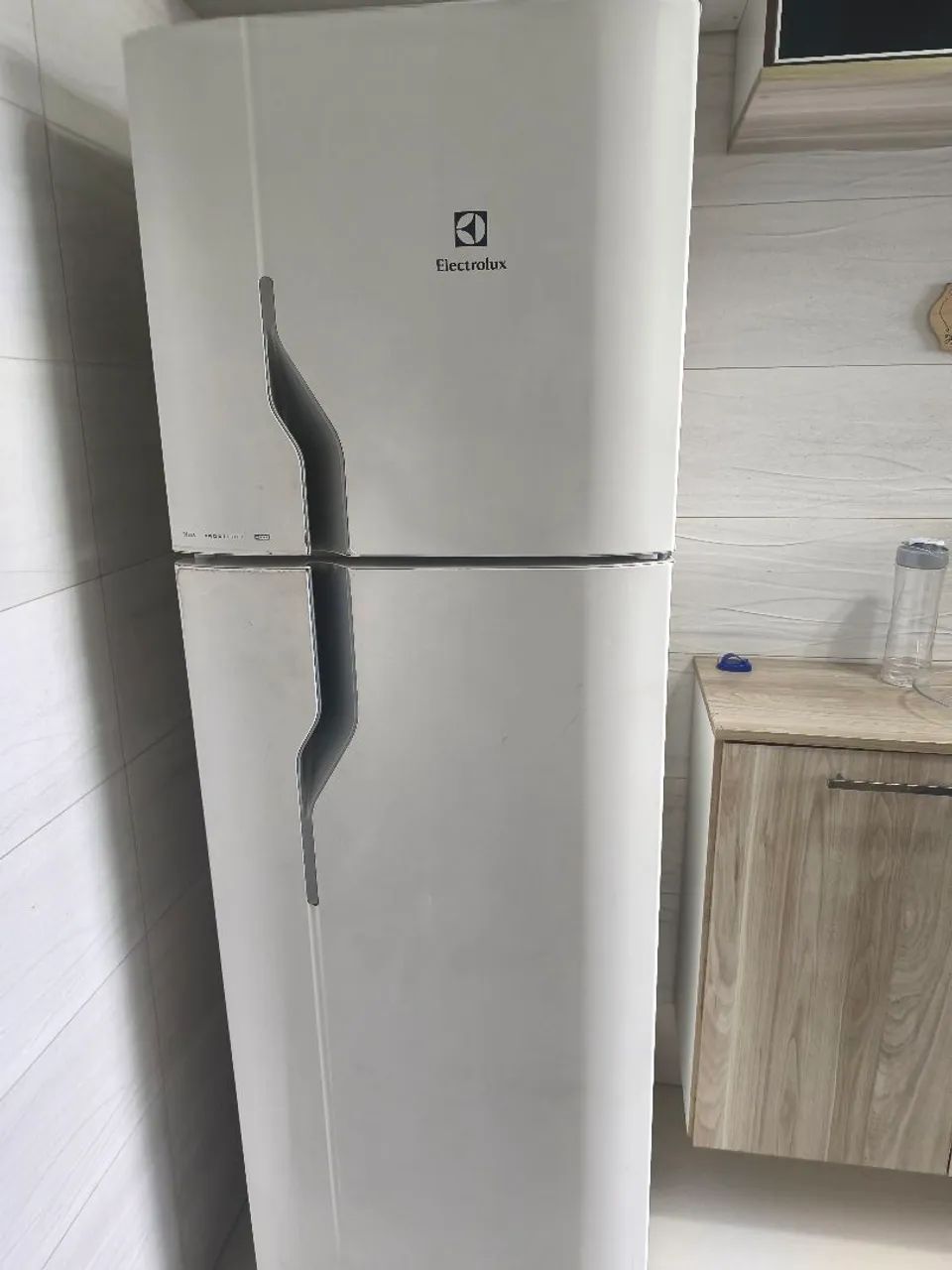 Geladeira Electrolux (no estado)