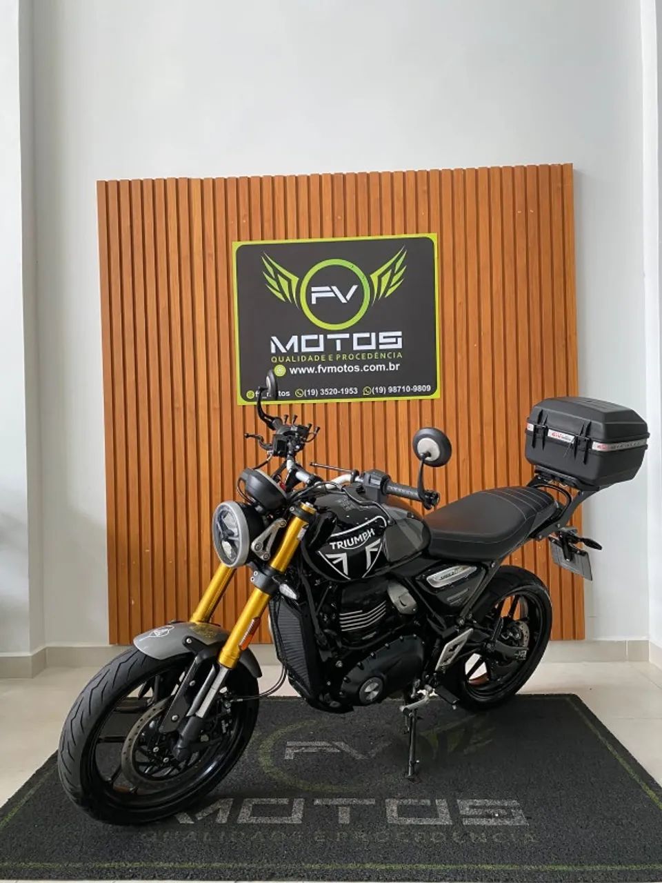 TRIUMPH SPEED 400 PRETA 2025 - IMPERDÍVEL - Foto 4