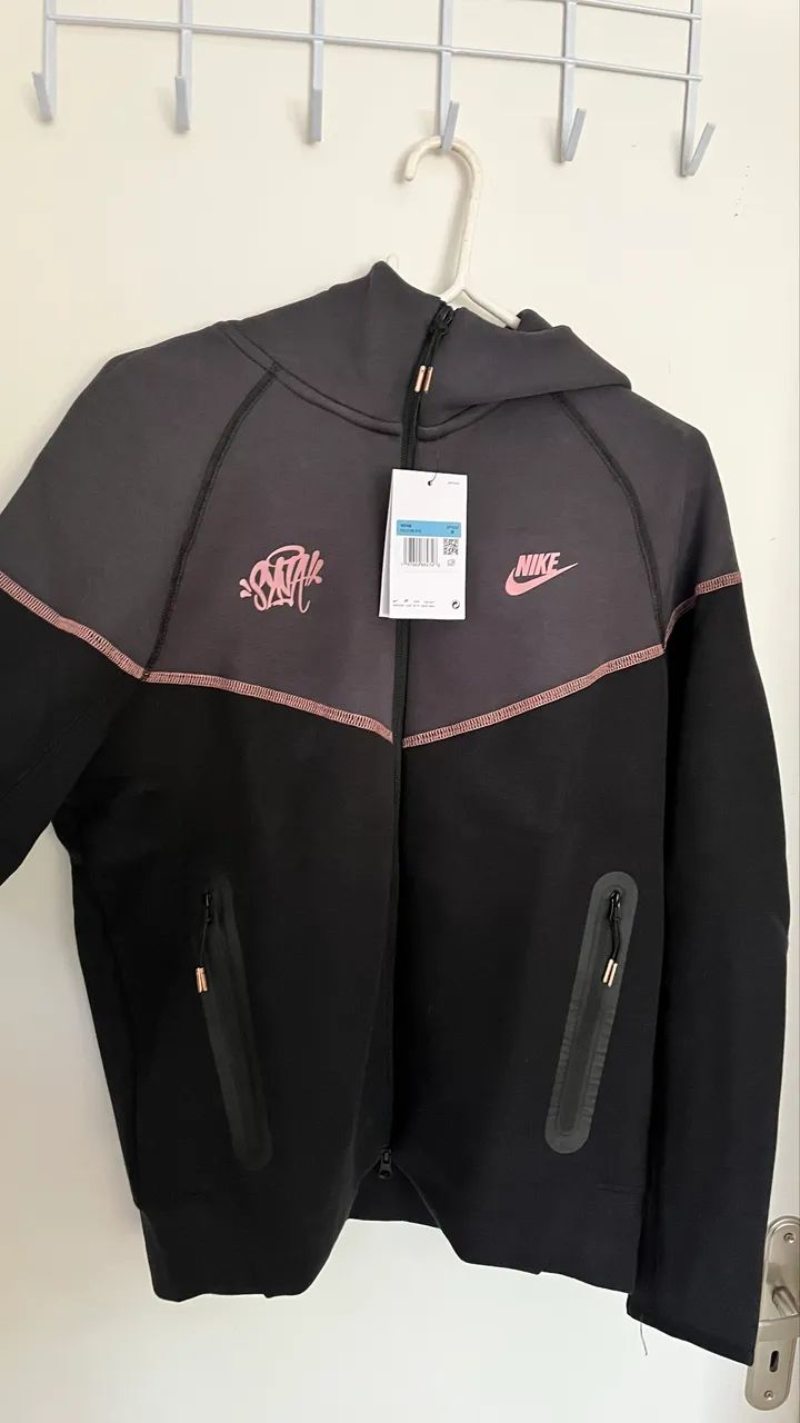 Nike Tech Fleece x Syna 