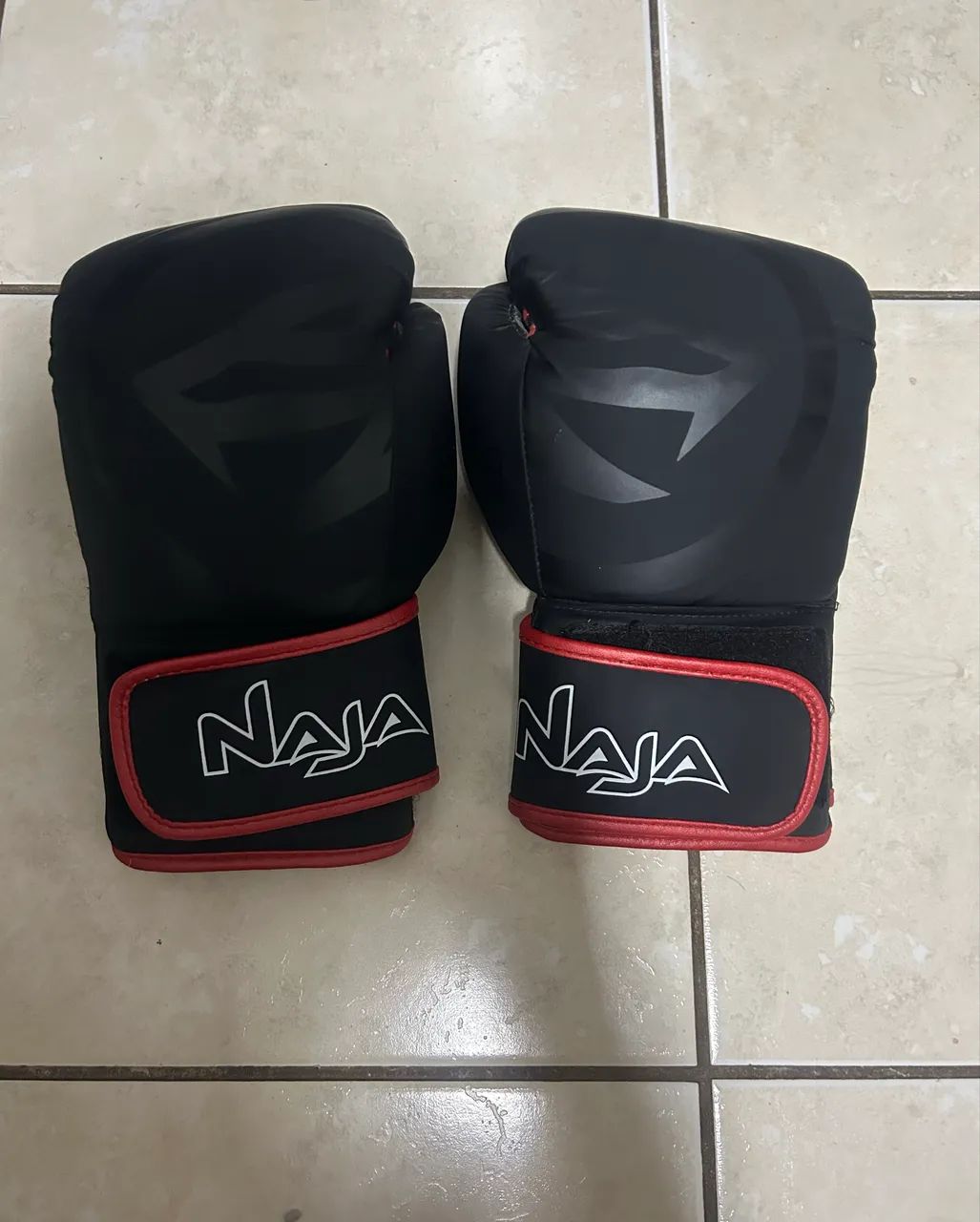 Vendo luva de Muay Thai/ Box - Foto 2