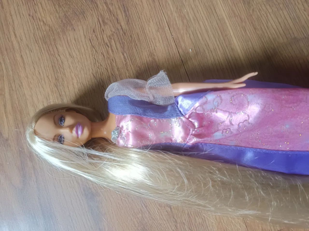 Barbie Rapunzel  - Foto 3