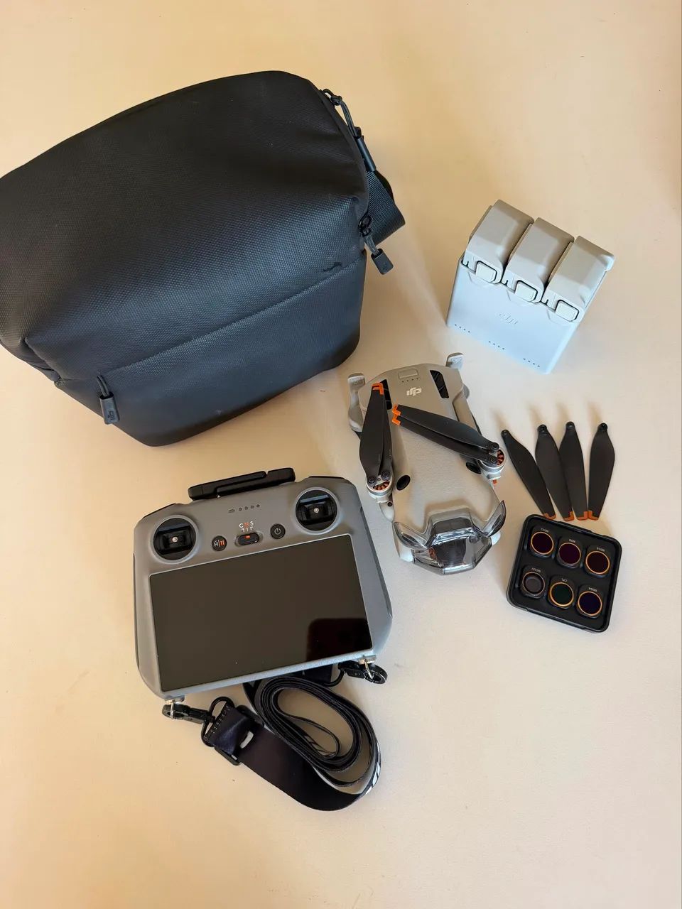 Drone DJI mini 4 pro Combo completo  - Foto 2