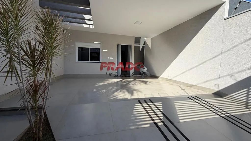 Casa à venda em Maringá, Jardim Imperial II, com 3 quartos, com 162.86 m² - Foto 2