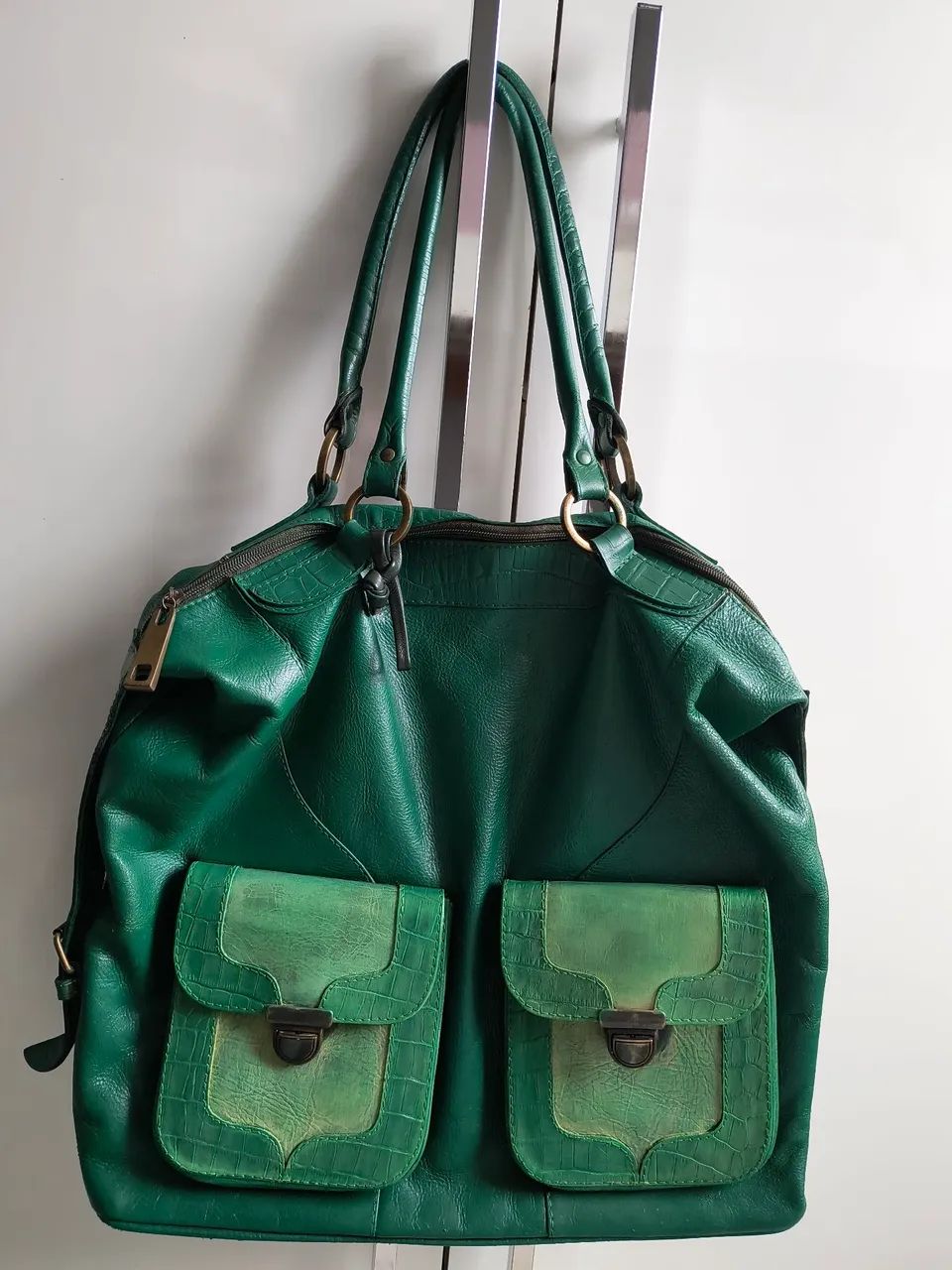 Bolsa Couro Legitimo verde Usada