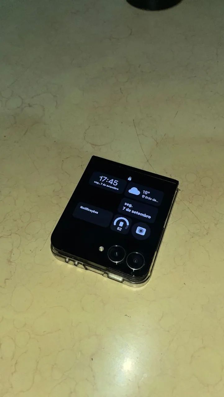 Samsung ZFlip 7 FE  - Foto 3