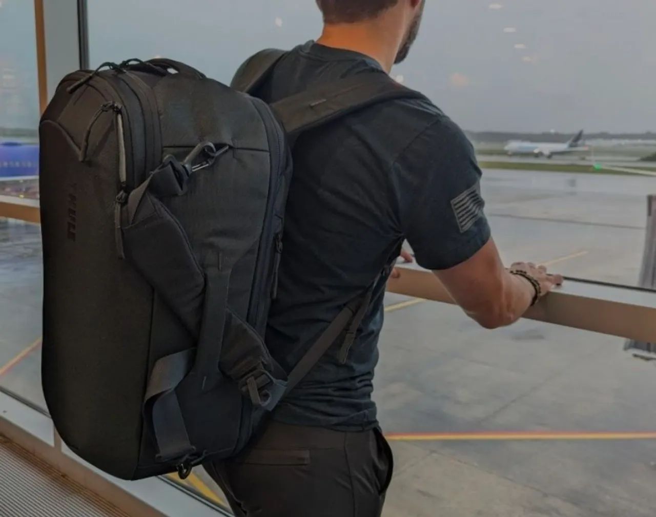 Mochila thule subterra 2+notebook bag estado de Nova - Foto 5