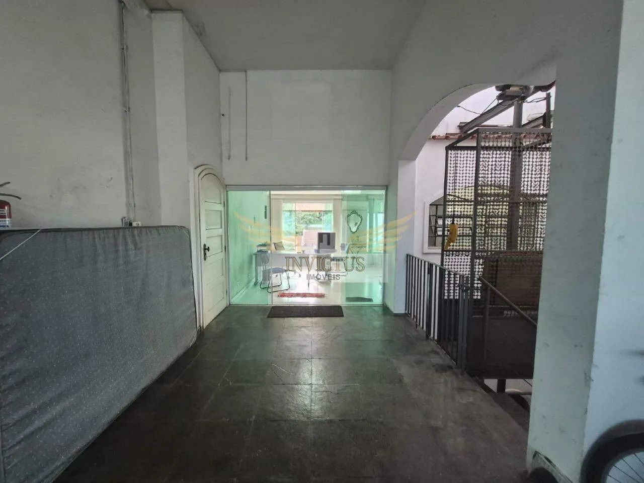 Galpão Comercial para Alugar, 230m² - Villa Scarpelli, Santo André/SP.