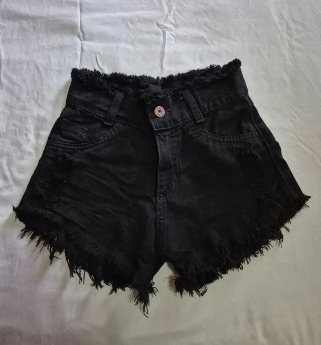 Short jeans preto 36, perfeito estado - Foto 3