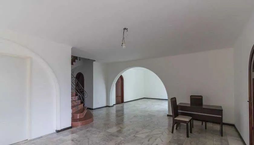 CASA AMPLA E TOTALMENTE REFORMADA À VENDA  PACAEMBU / HIGIENÓPOLIS - Foto 5