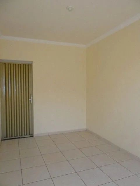 Casa à venda e para alugar no Jardim Imperial II em Maringá com 3 quartos, suíte e churras - Foto 3