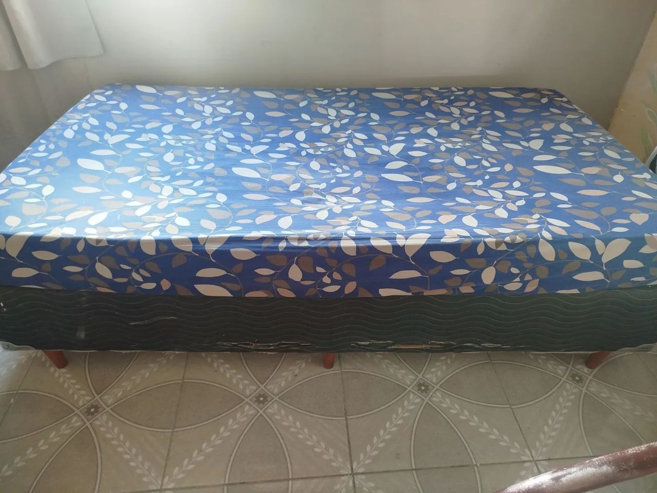 Base e colchão Solteirão 