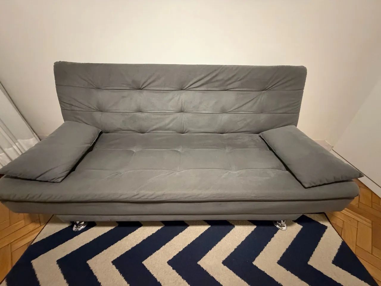 Vendo Sofá-Cama Cinza - Super Conservado - Foto 2