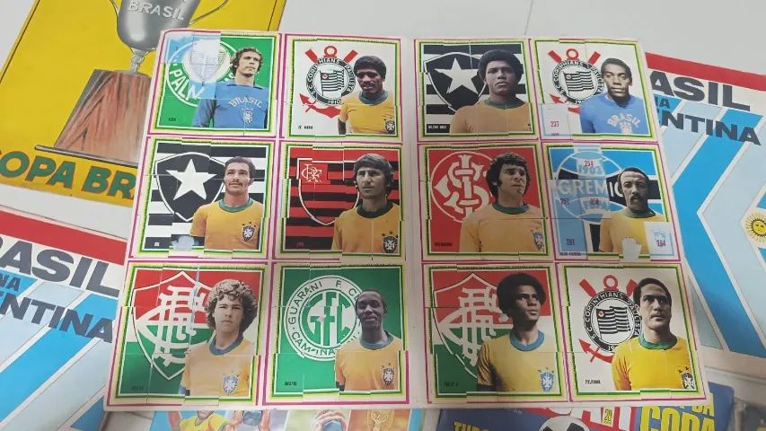Lote de albuns antigos de copa do mundo 1978  - Foto 3