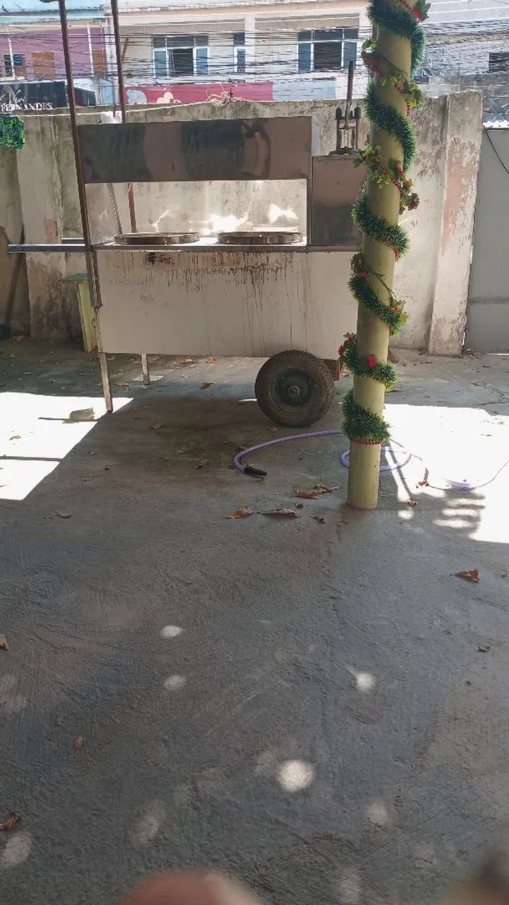 Carrinho de batata semi novo  - Foto 3