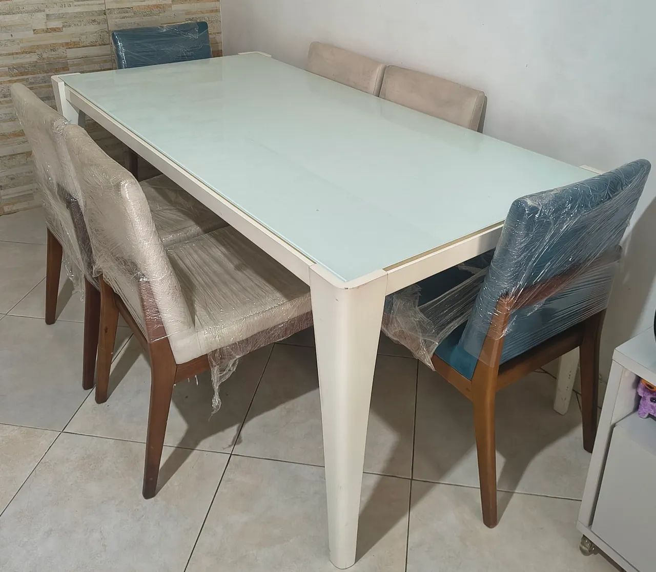 Mesa de jantar com cadeiras - Foto 5