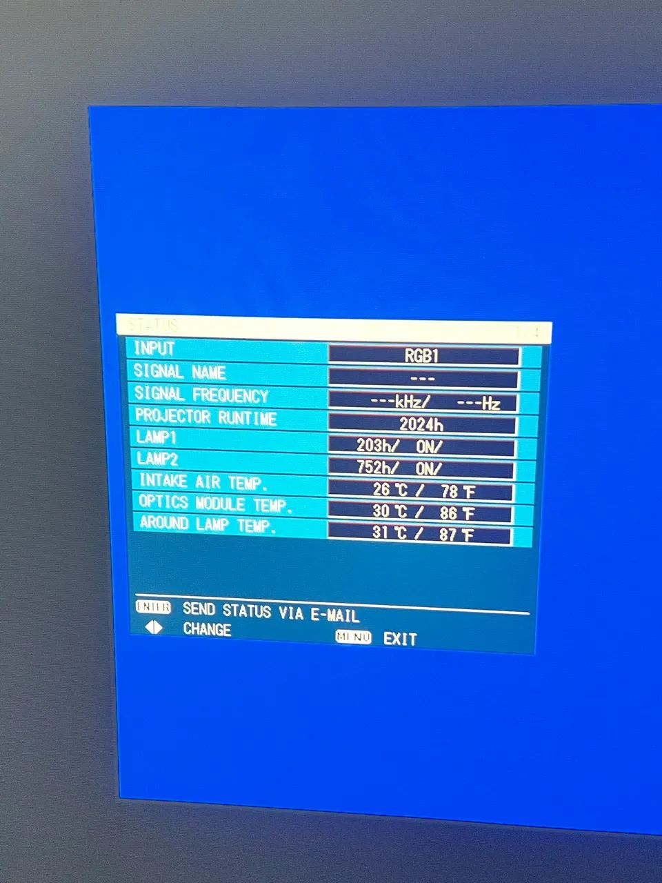 Projetor Panasonic PT-DX800us - 8000lumens - Lente Standard - Foto 4