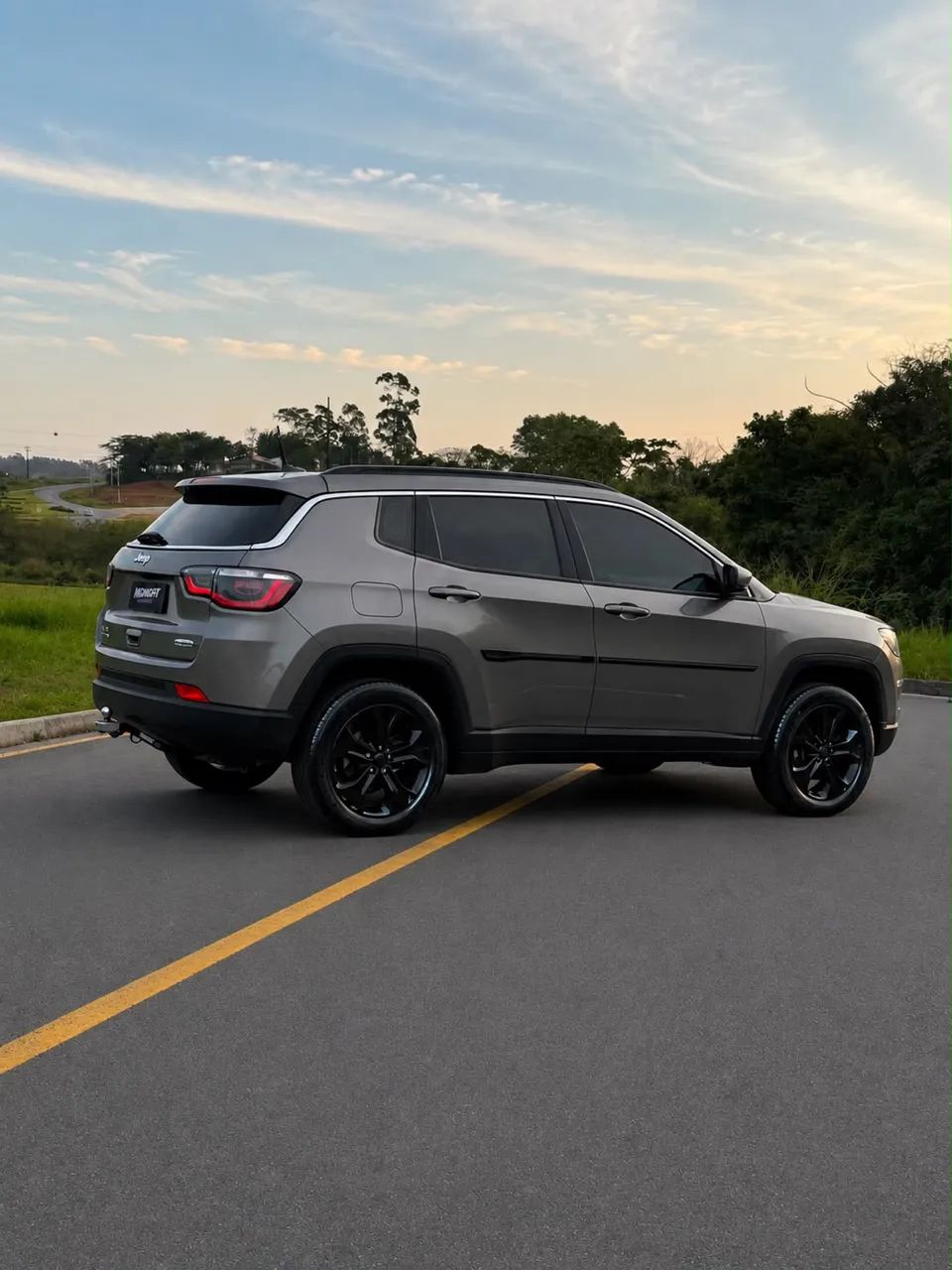 Jeep Compass Longitude 2.0 4X4 Dies. 16V Aut. 2017 - Foto 4