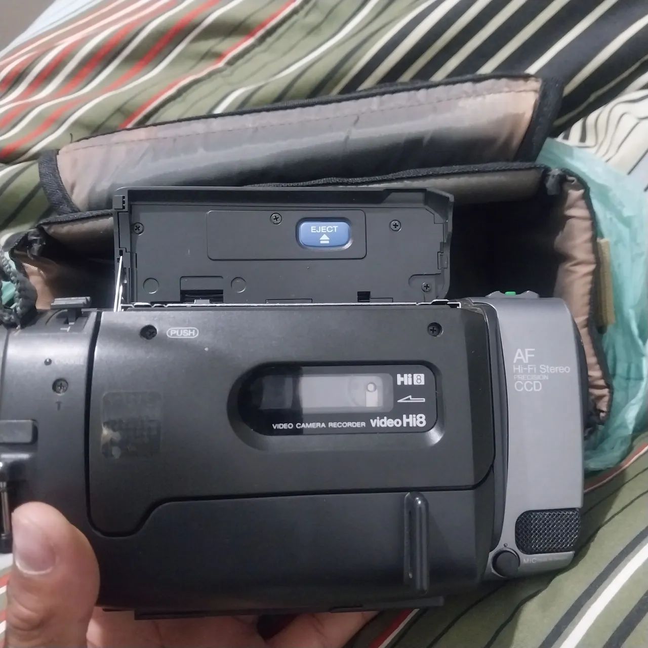 Sony Handycam Video Hi8 Ccd-tr3000 Ntsc - Câmeras e Filmadoras