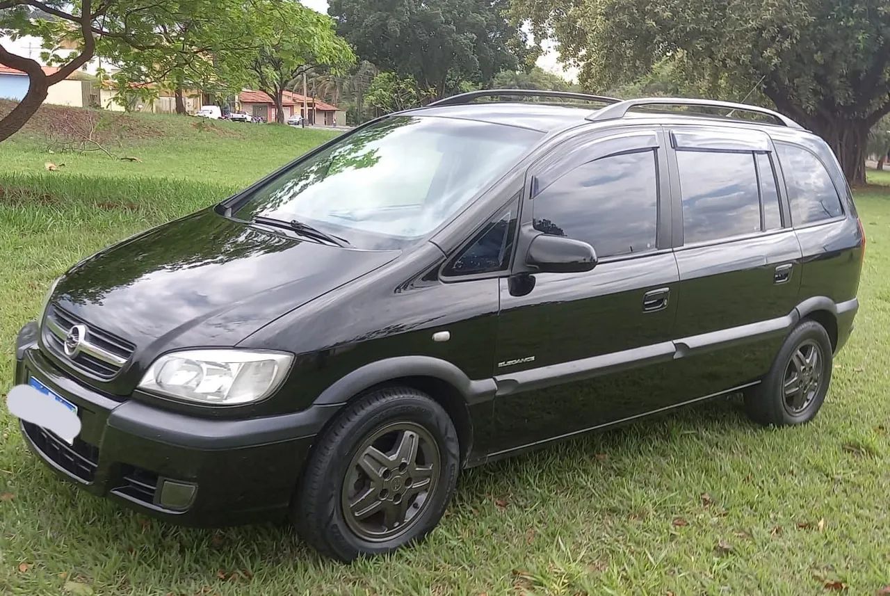 Chevrolet Zafira Elegance 2.0 MPFI Flexpower 8V 5P 2005