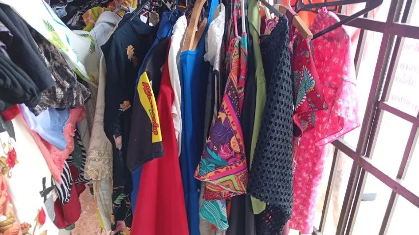 Roupas - Foto 2