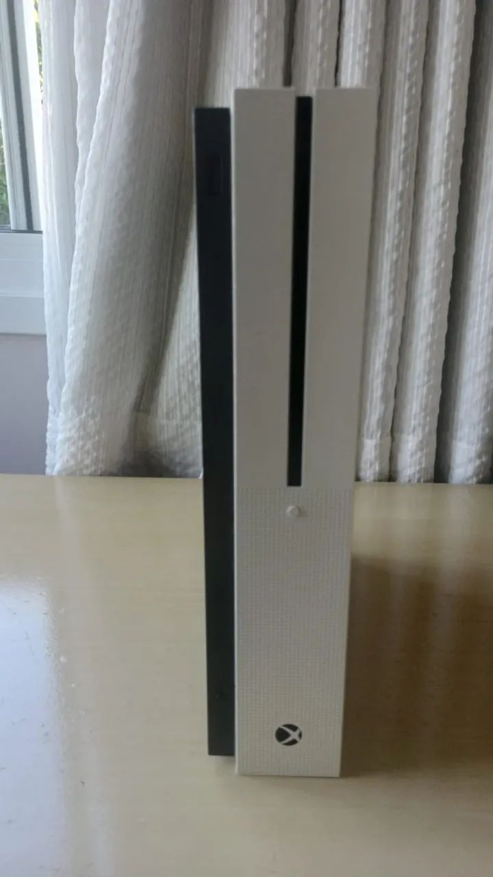 Xbox One S 512gb - Foto 2