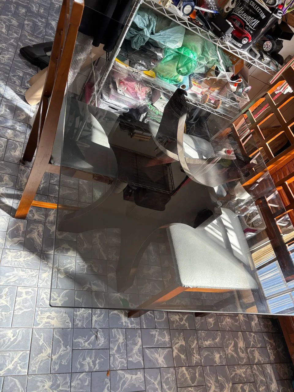 Mesa jantar tampo de vidro com 3 cadeiras  - Foto 4