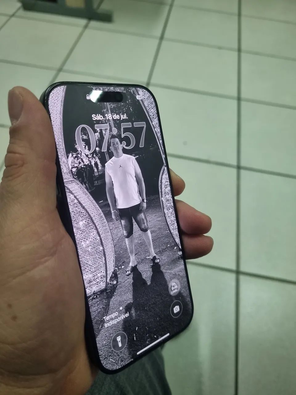 iPhone 16 pro 256 GB - Foto 2