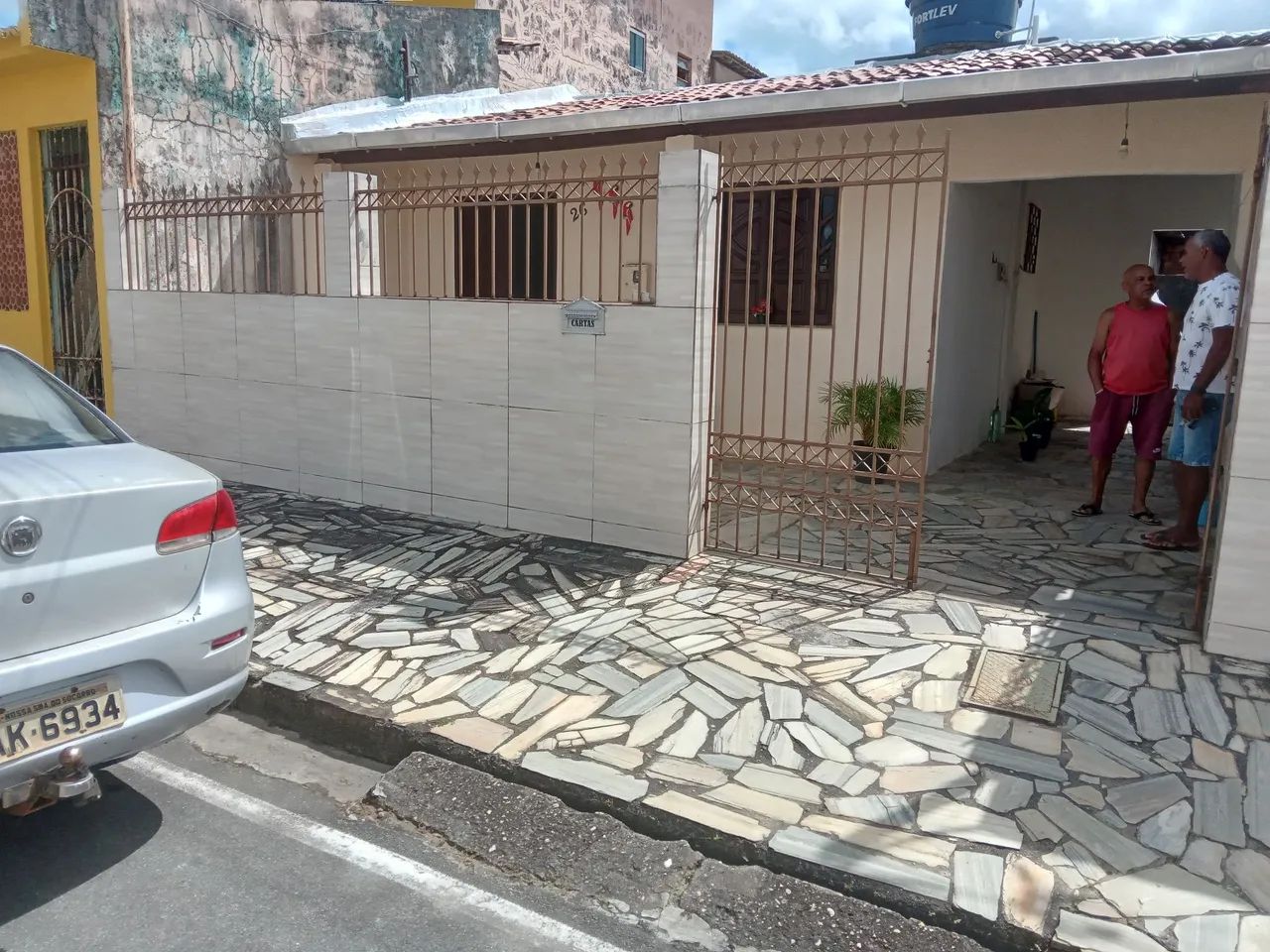 CASA NO CONJ. ALBANO FRANCO 