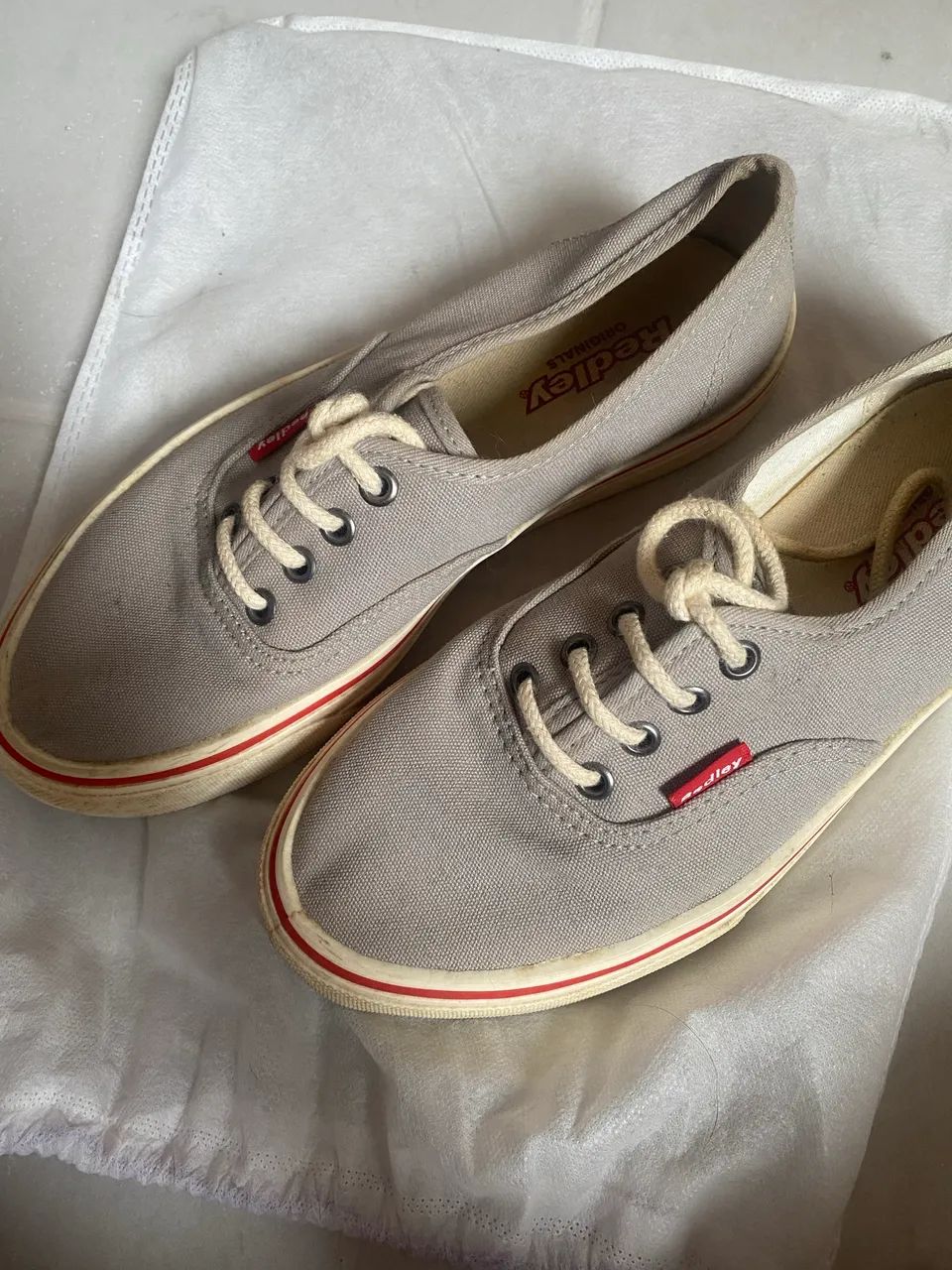 Tênis Redley Original Cinza - Conservado - Foto 2