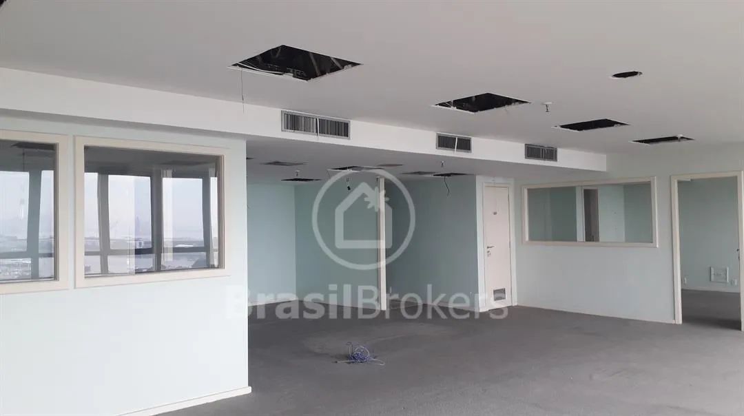 Sala comercial de 160m² com 3 vagas com localização privilegiada! - Foto 5