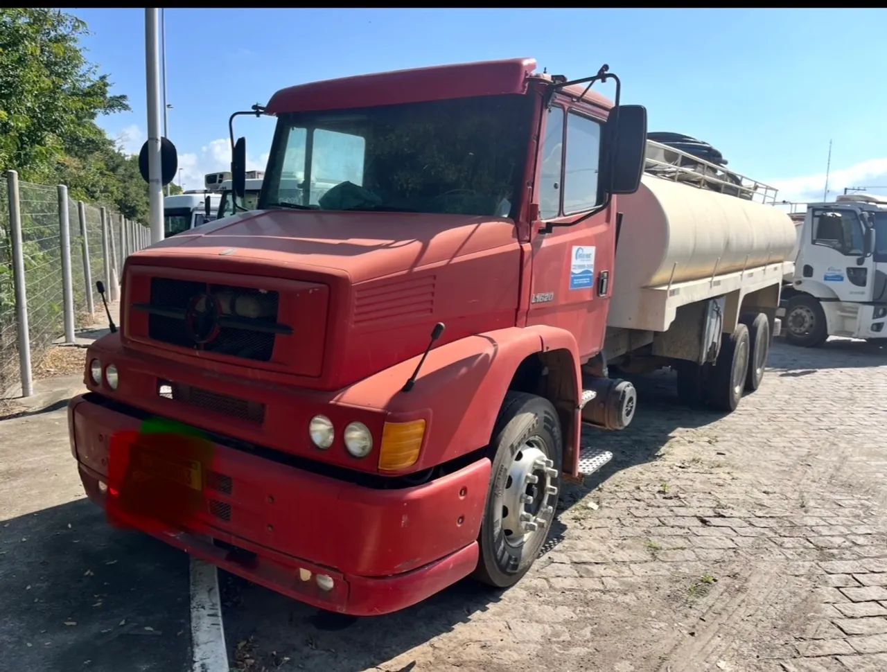 MB 1620 2004 - Foto 2