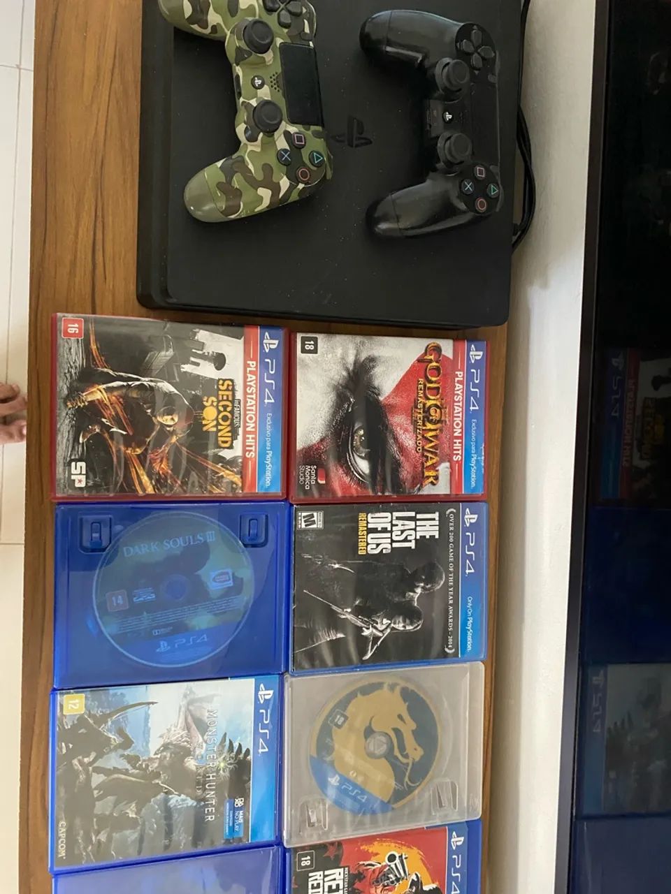 PS4 slim com 1TB com vários jogos e 2 controles. - Foto 5